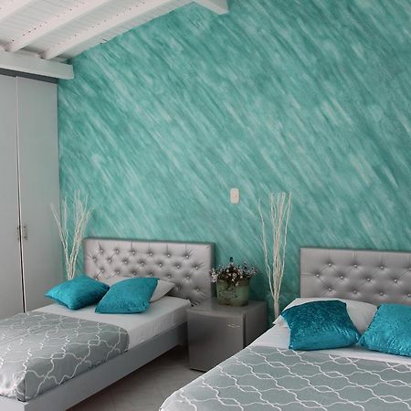 Casa Portico Hotel Меделин Екстериор снимка