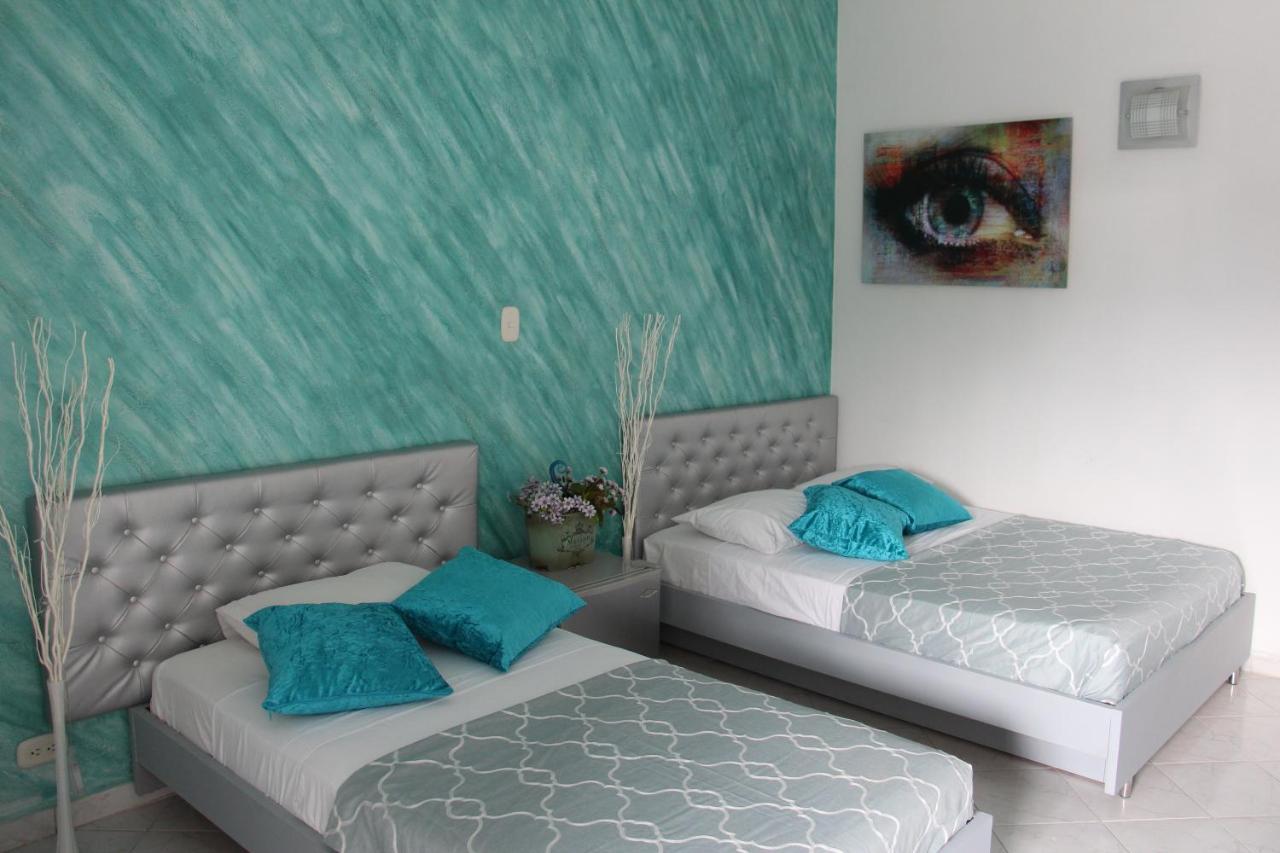Casa Portico Hotel Меделин Екстериор снимка