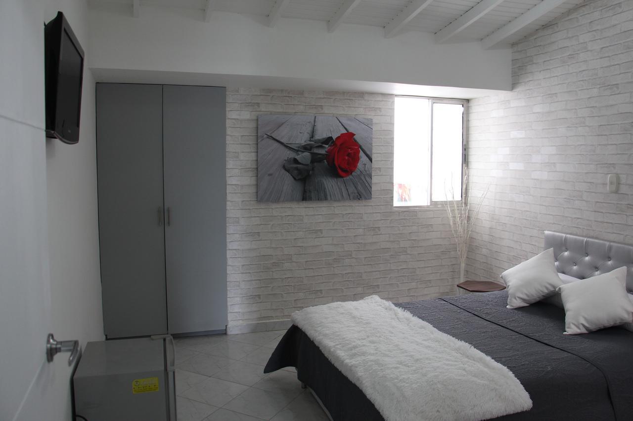 Casa Portico Hotel Меделин Екстериор снимка